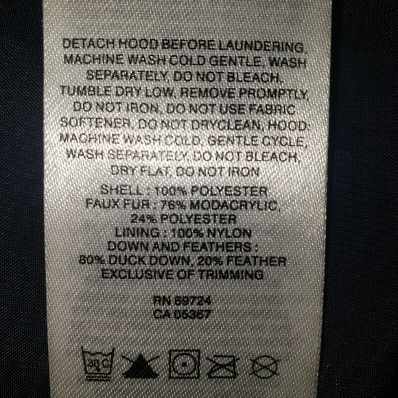 Columbia Women's Black Plaid Puffer Jacket with Fur Hood - Picture 9 of 9